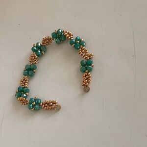 Elegant Gold and Green Beaded Bracelet